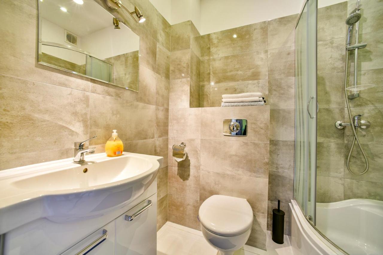 Apartament U Ewy W Kolobrzegu Podczele - 2 Sypialnie 50M2, Wifi I Darmowy Parking! Exterior foto